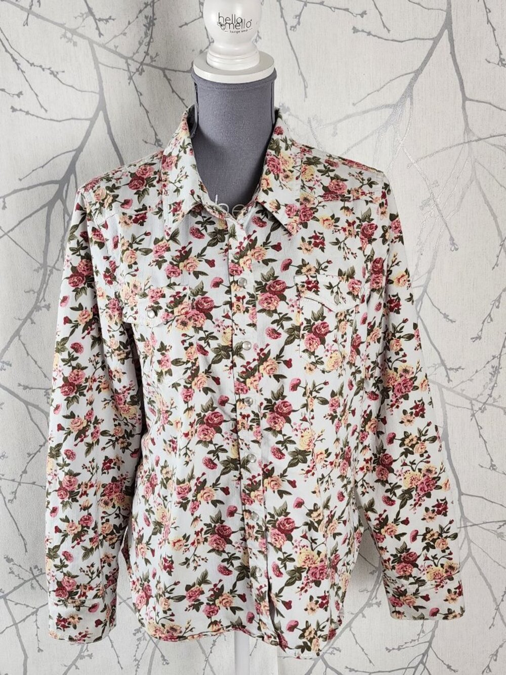 Bluenotes Rose Floral Print 100% Cotton Pearl Snap Western Shirt